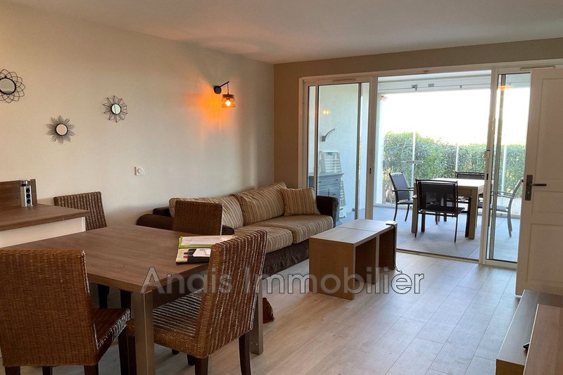Photo n°2 - Location appartement Grimaud 83310 - 1 300 €