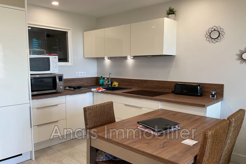 Photo n°3 - Location appartement Grimaud 83310 - 1 390 €