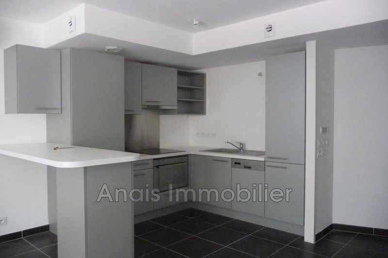 Photo Appartement Sainte-Maxime Location appartement 2 pièces 51 m²