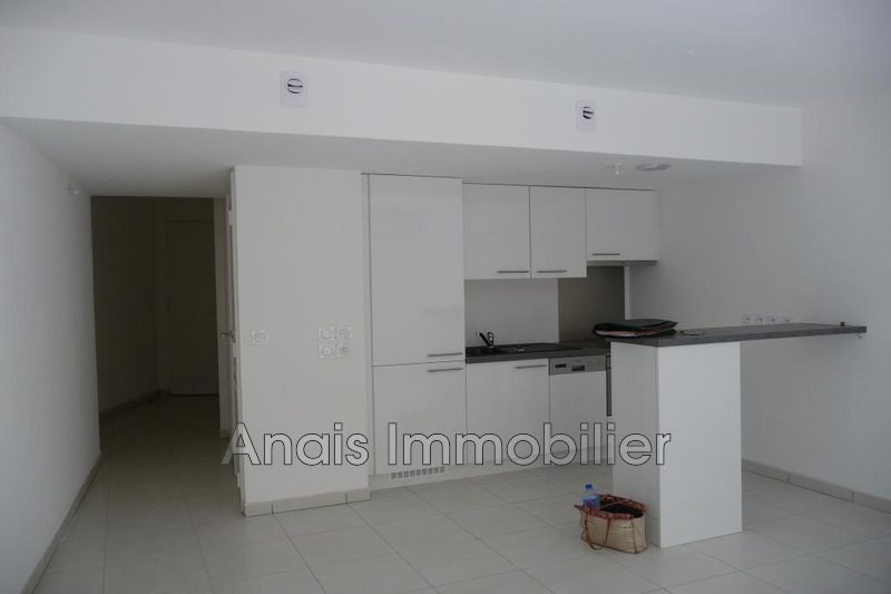 Photo Appartement Sainte-Maxime Location appartement 2 pièces 46 m²