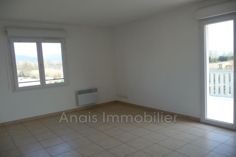 Photo n°3 - Location appartement Cogolin 83310 - 750 €