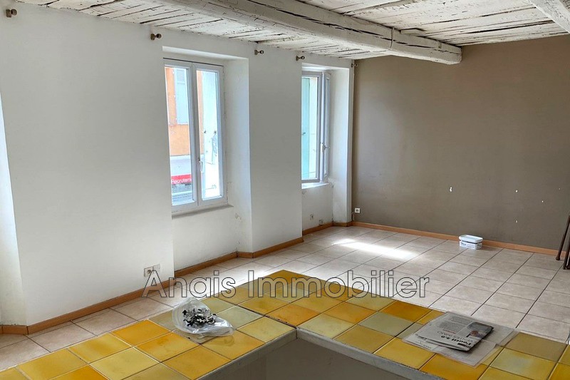 Photo Studio cabine Cogolin Centre-ville, achat studio cabine 1 pièce 33 m²