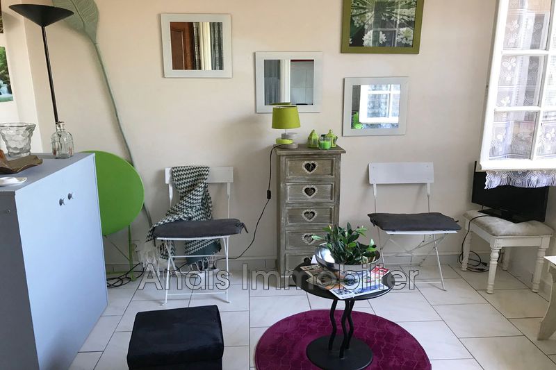 Photo Chambre de bonne Grimaud achat chambre de bonne 1 pièce 12 m²
