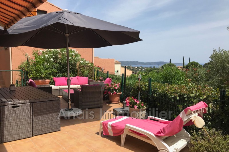 Photo Appartement Cavalaire-sur-Mer achat appartement 3 pièces 76 m²