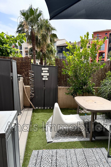 Photo Appartement Gassin   achat appartement  2 pièces   30&nbsp;m&sup2;