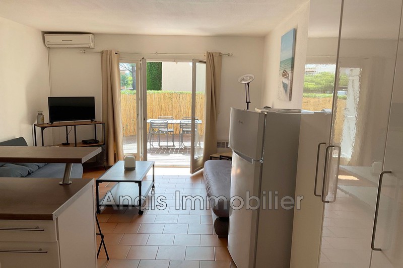 Photo n°2 - Vente appartement Port-Cogolin  83310  - 243 800 €