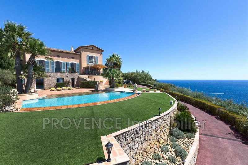 Photo n°2 - Vente Maison demeure de prestige Saint-Raphaël 83700 - 3 780 000 €