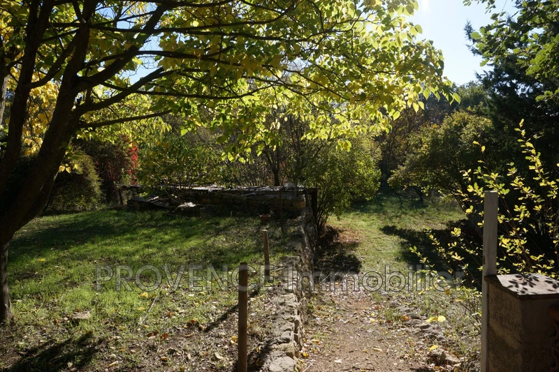 Vente bastidon Villecroze  