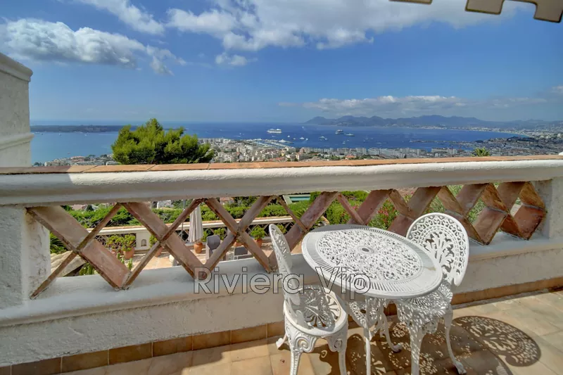 Location saisonnière villa Cannes  