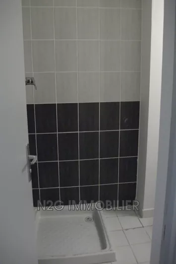 Location appartement Grasse  