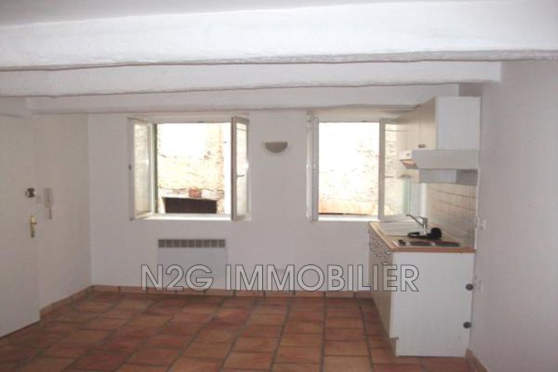 vente Appartement Saint-paul-en-forêt Village Appartement Saint-Paul-en-Forêt Village, Location appartement 1 pièce 28 m²