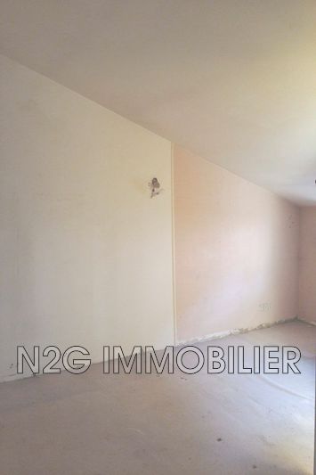 Photo Appartement Grasse Centre-ville, Location appartement 1 pièce 15 m²