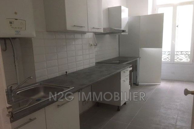 Photo Appartement Cannes Centre-ville, Location appartement 3 pièces 65 m²