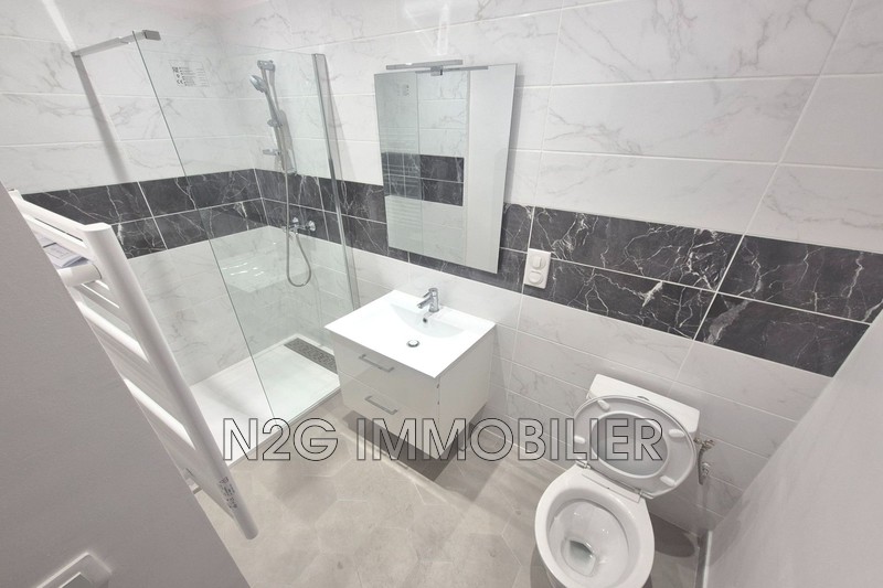 Location appartement Grasse  