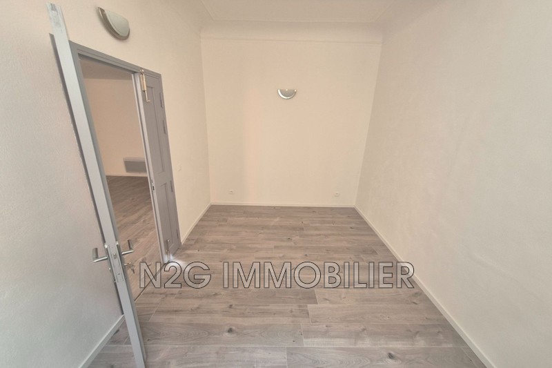 Location appartement Grasse  