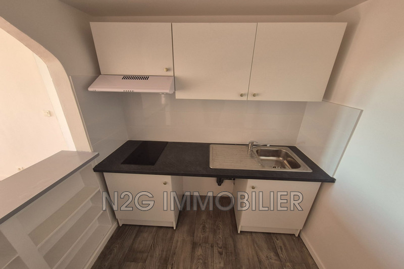 Location appartement Grasse  