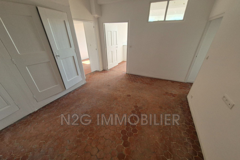 Location appartement Grasse  