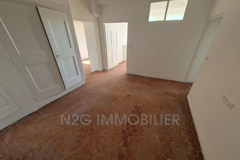 Location appartement Grasse  