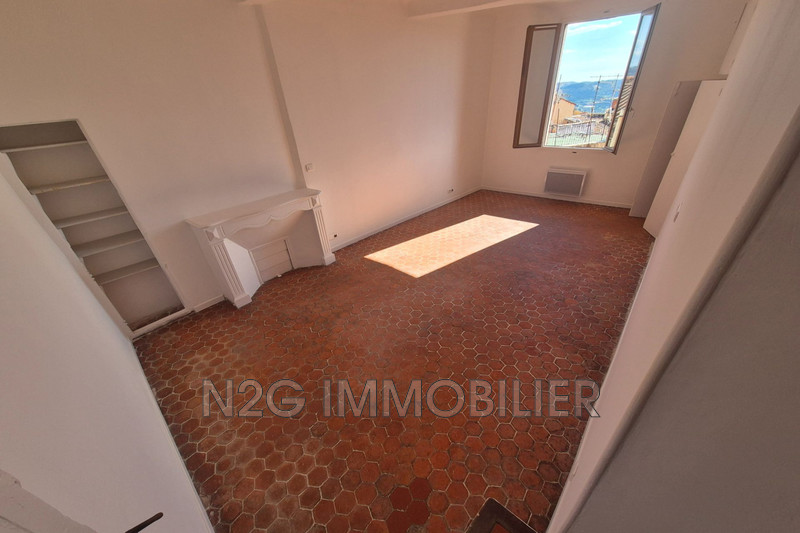 Location appartement Grasse  