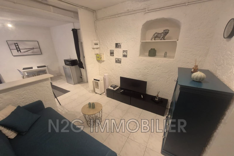 Location appartement Grasse  