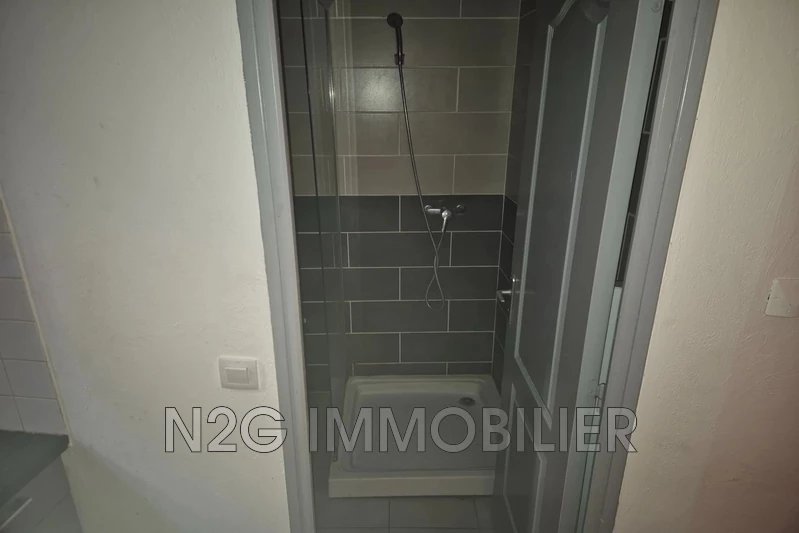 Location appartement Grasse  