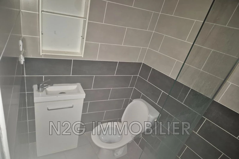 Location appartement Grasse  