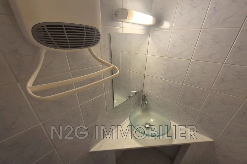 Location appartement Grasse  