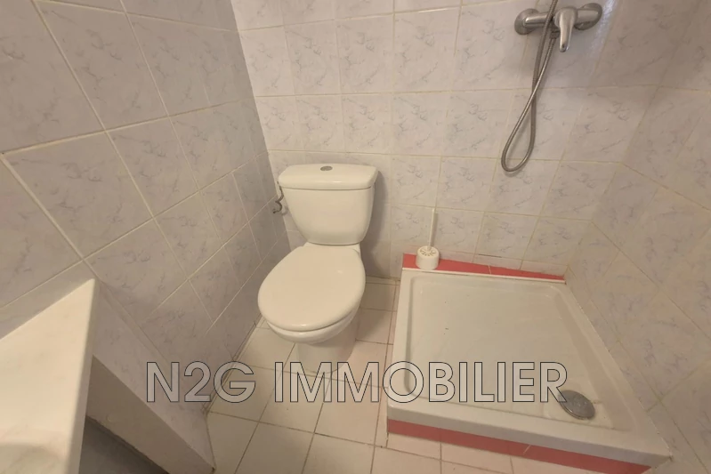 Location appartement Grasse  