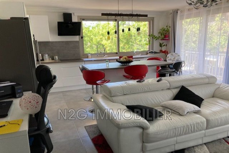 Photo Apartment Le Cannet Centre-ville, to buy apartment 4 rooms 85 m²