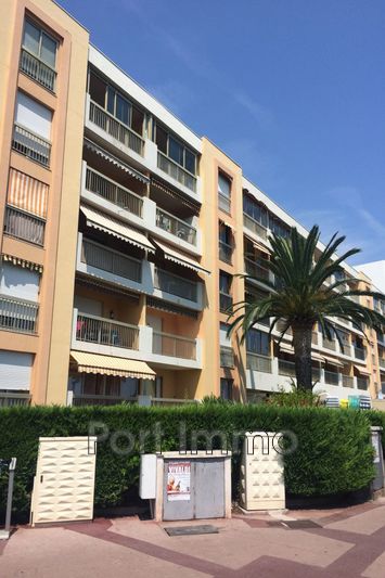 Photo Apartment Cagnes-sur-Mer Plage, Rentals apartment 1 room 29 m²