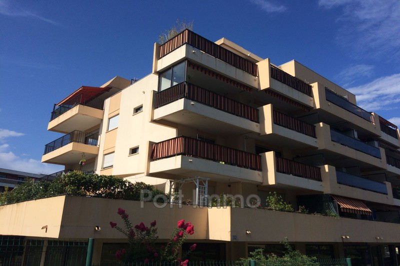 Photo Apartment Cagnes-sur-Mer Rentals apartment 2 rooms 47 m²