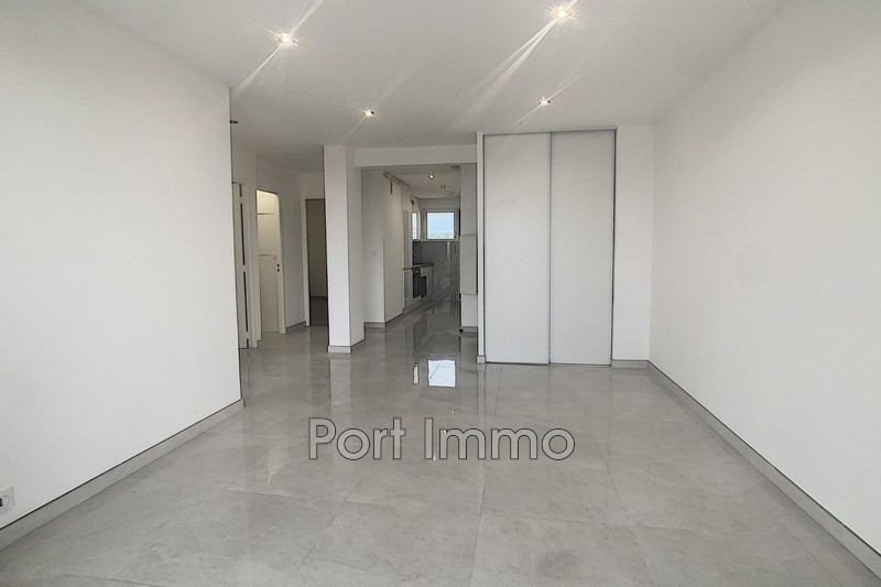 Photo Apartment Cagnes-sur-Mer Cros de cagnes, Rentals apartment 3 rooms 50 m²