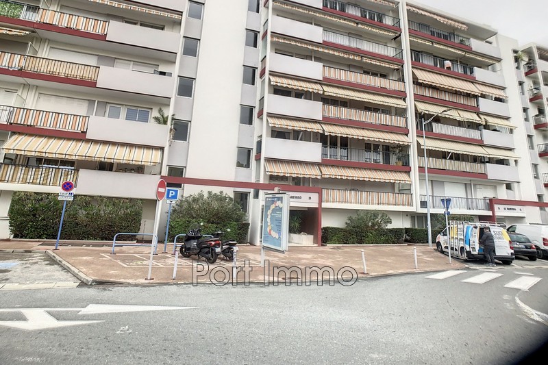 Photo Appartement Cagnes-sur-Mer Centre-ville, Location appartement 2 pièces 50 m²