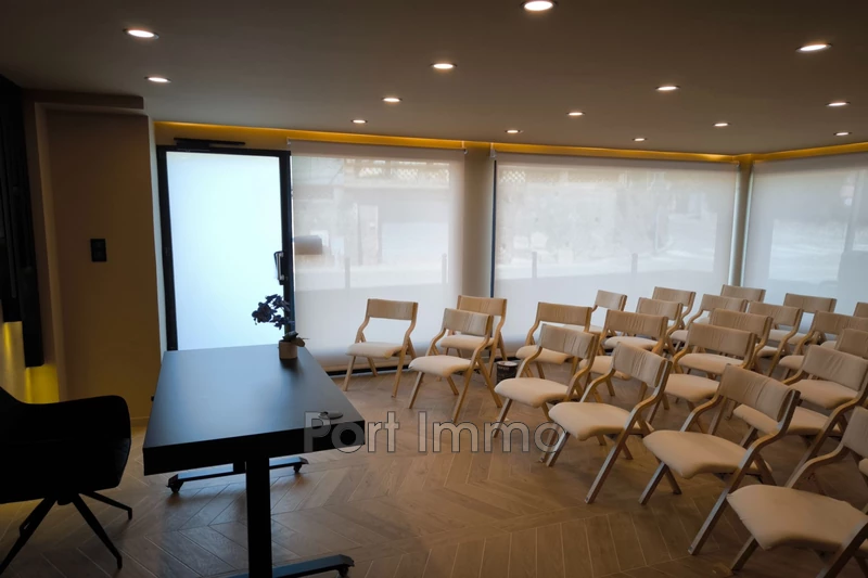 Professionnel local commercial Cagnes-sur-Mer  