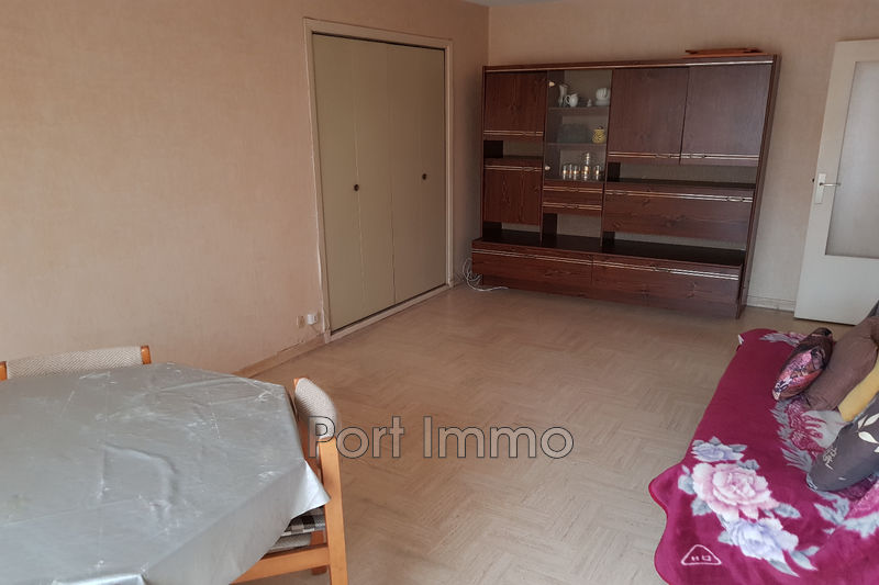 Photo Appartement Saint-Laurent-du-Var Centre-ville, achat appartement 1 pièce 31 m²