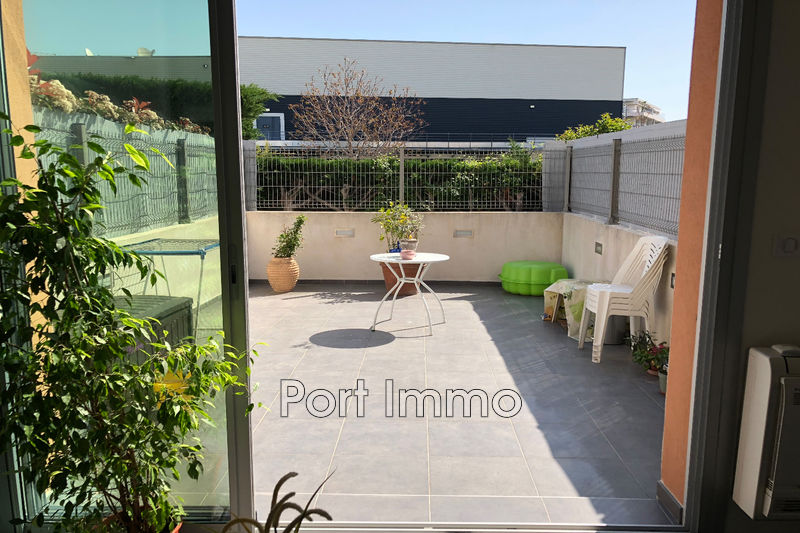 Photo Appartement Saint-Laurent-du-Var Plateaux fleuris, achat appartement 3 pièces 89 m²