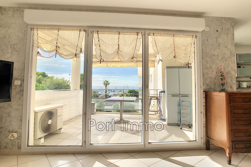 Photo Appartement Saint-Laurent-du-Var Vespins, achat appartement 3 pièces 63 m²