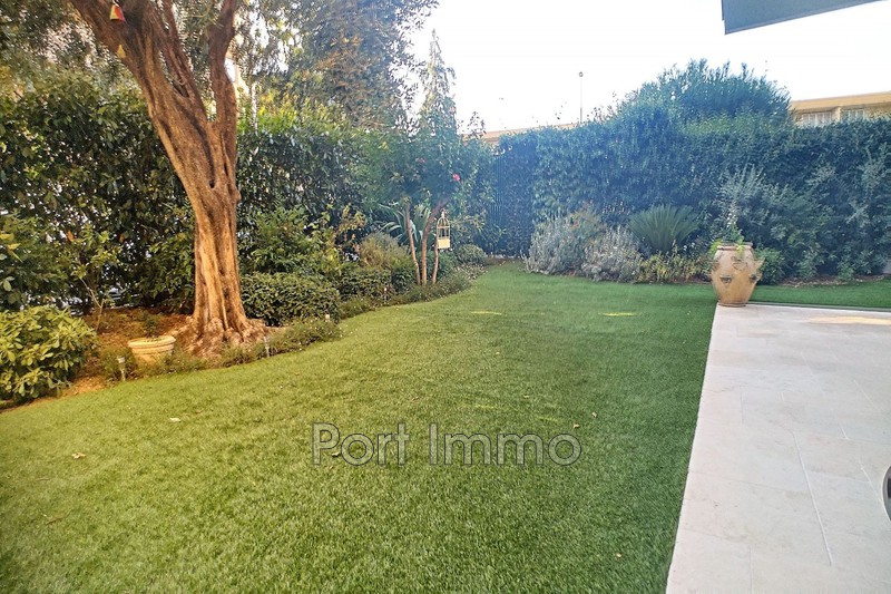 Photo Apartment Saint-Laurent-du-Var Vespins, to buy apartment 3 rooms 79 m²