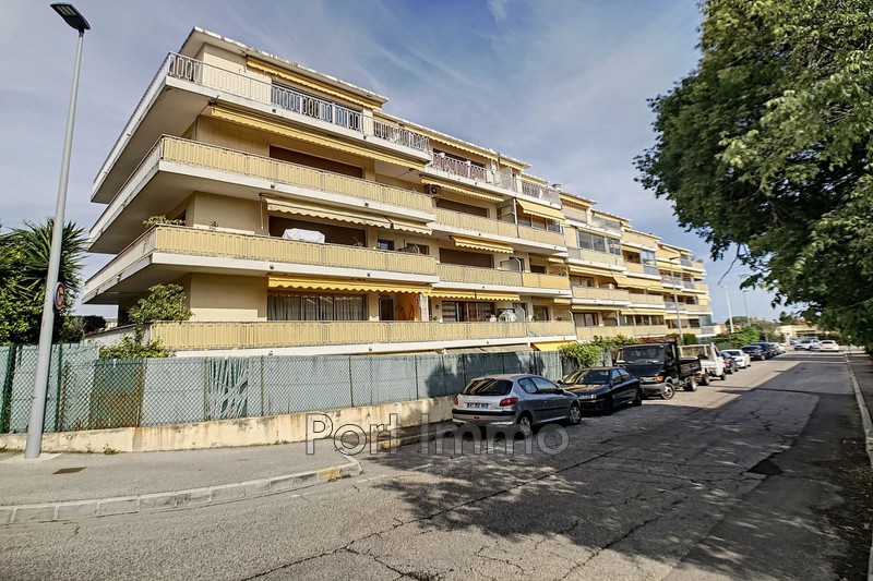 Photo Apartment Cagnes-sur-Mer Pinede, to buy apartment 3 rooms 79 m²