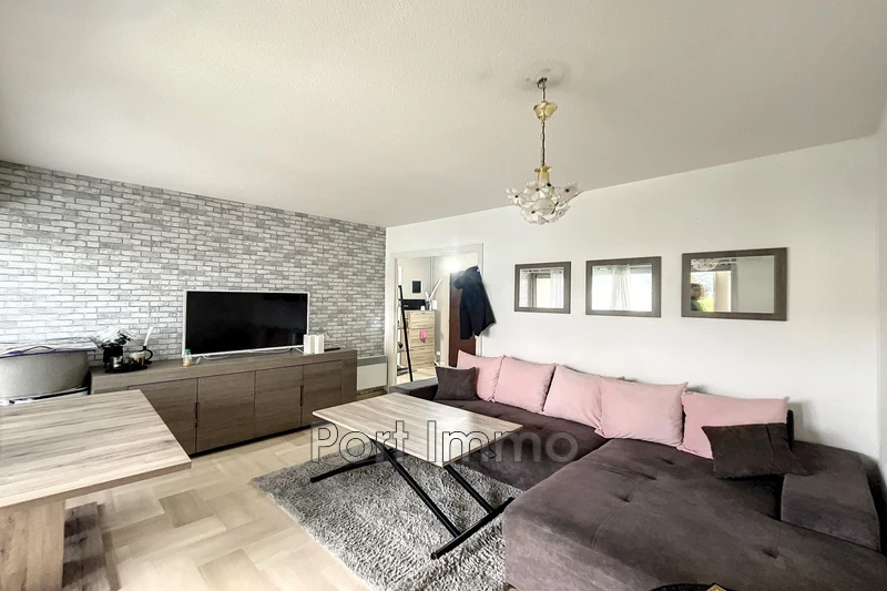 Photo Appartement Cagnes-sur-Mer Polygone, achat appartement 2 pièces 53 m²