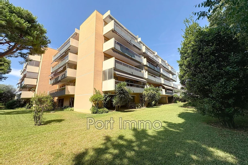 Vente dernier étage Cagnes-sur-Mer  