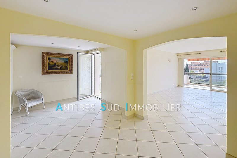 appartement  3 rooms  Vallauris Centre et mer  70 m² -   