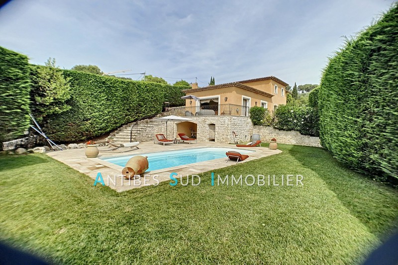Photo Villa Vallauris Résidentiel,   to buy villa  4 bedroom   210&nbsp;m&sup2;