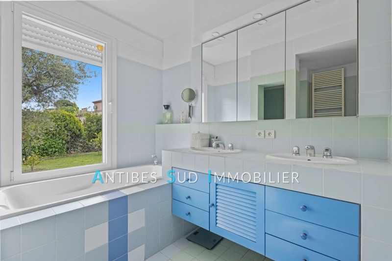Vente villa Antibes  
