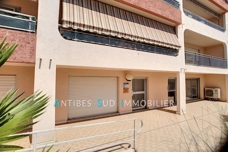 vente Apartment Vallauris Near center and beaches Apartment Vallauris Proche centre et plages, to buy apartment 5 rooms 140 m²