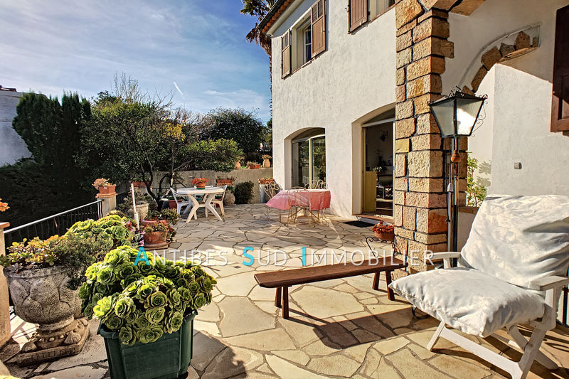 vente House villa Golfe-juan Near center and beaches Villa Golfe-Juan Proche centre et plages, to buy villa 4 bedroom 175 m²