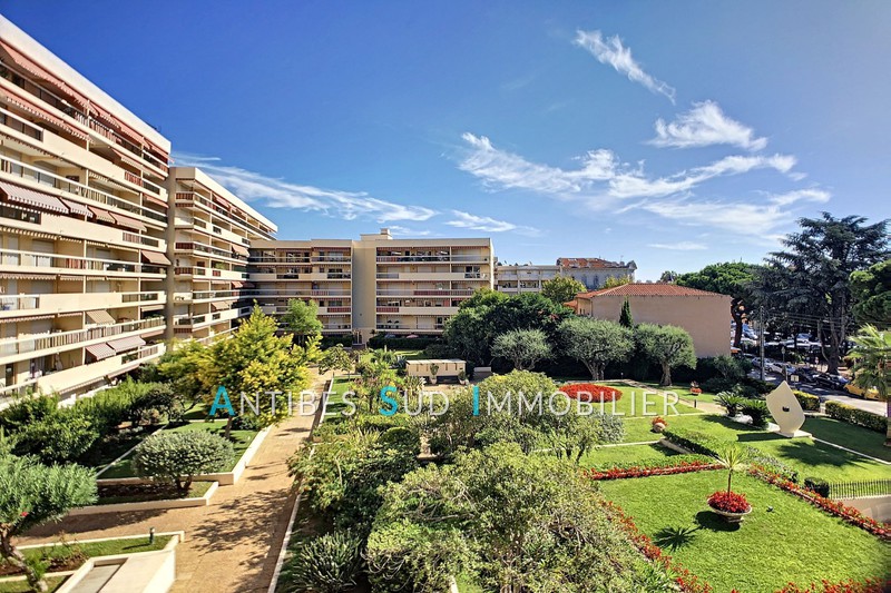 Photo Appartement Golfe-Juan Centre ville, achat appartement 2 pièces 50 m²