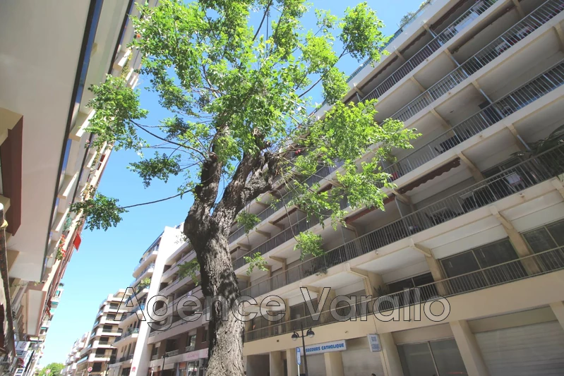 Photo Appartement Antibes Centre, Location appartement 1 pièce 25 m²