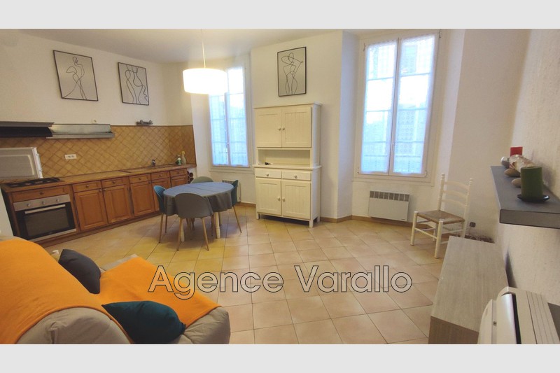 appartement  2 rooms  Antibes Downtown  38 m² -   