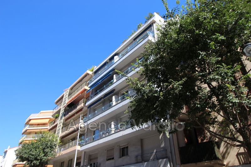 Photo Apartment Antibes Antibes centre, Rentals apartment 1 room 29 m²
